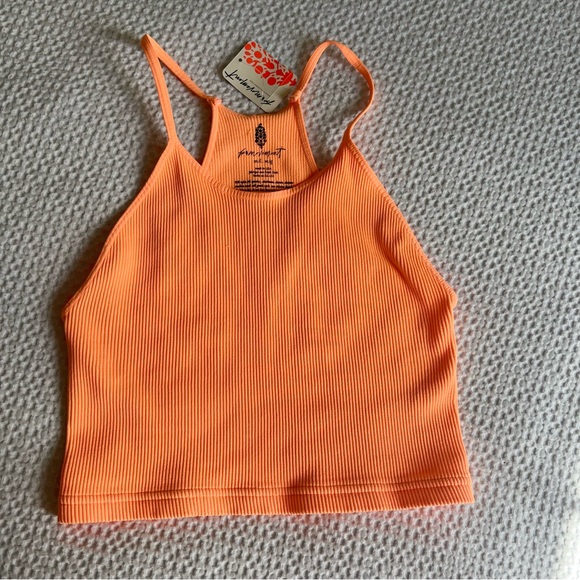 NWT Free People fp movement Happiness Runs Crop Tank in Peach Horizon | Sz M/L - Picture 2 of 4